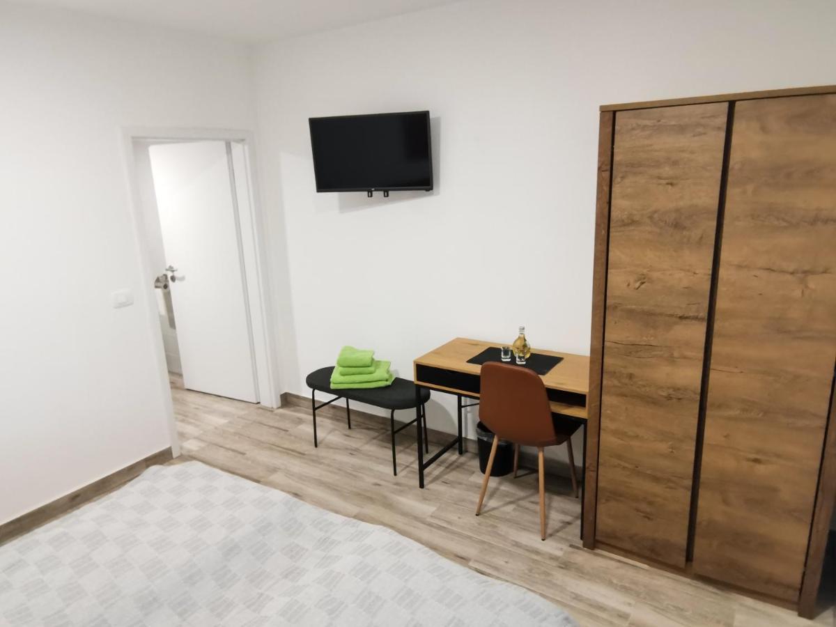 Hostel Postaja Ruse Exteriör bild